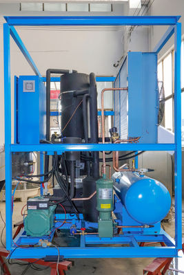 Profesjonalna 1 tonowa laminowa lodownica dla gospodarstw rolnych 1920*1550*2150mm ze stali nierdzewnej